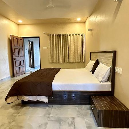 Coral Bay Villa Kashid Esterno foto