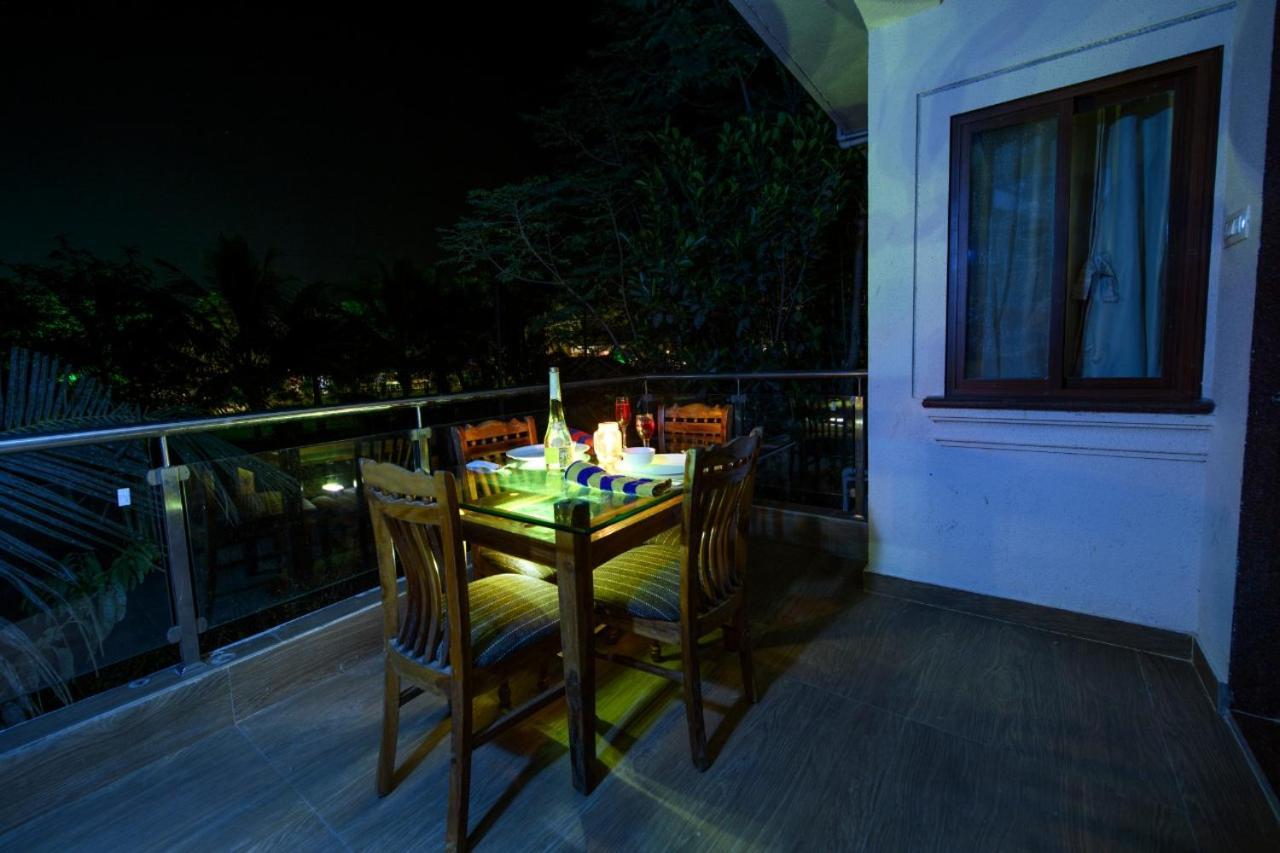 Coral Bay Villa Kashid Esterno foto