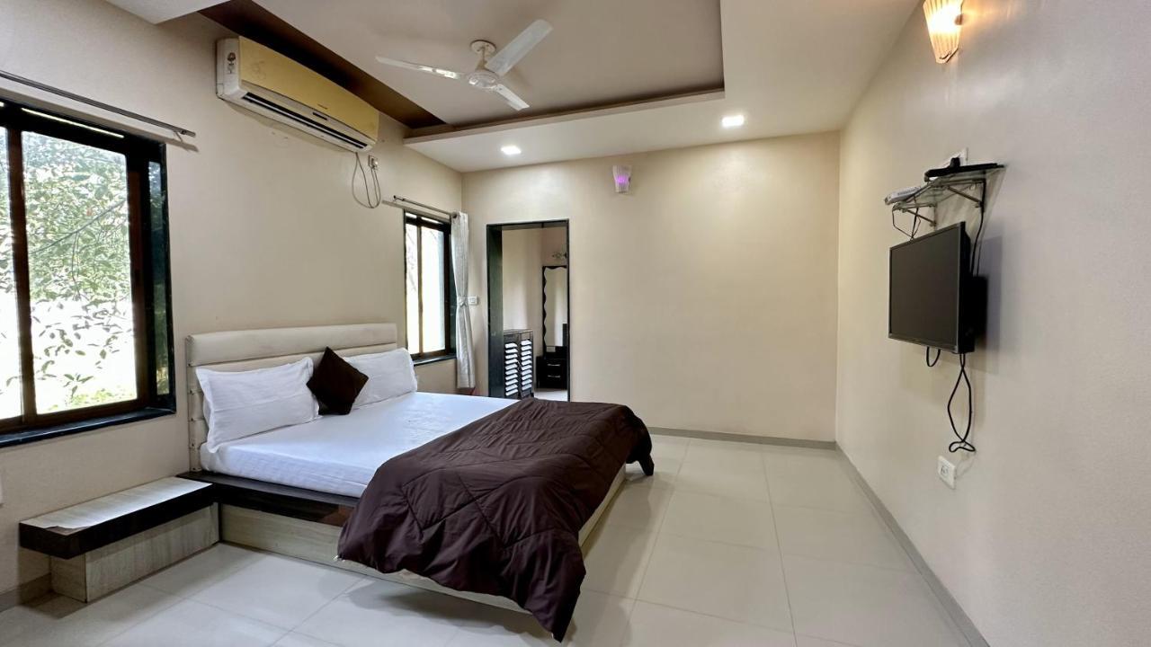Coral Bay Villa Kashid Esterno foto